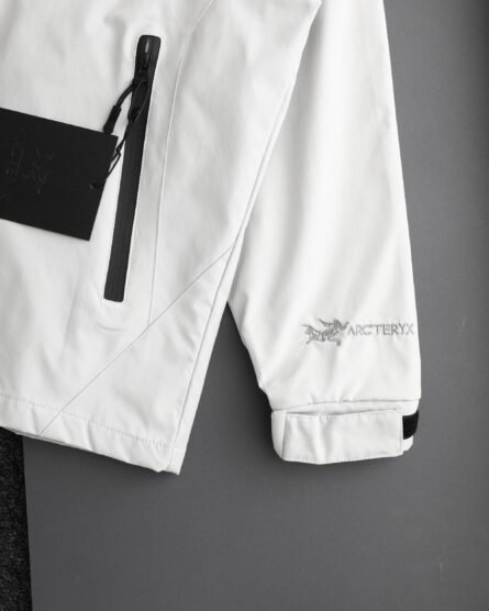ARCTERYX spring and fall new outdoor hooded jacket punching jacket waterproof windproof jacket - 图片 13