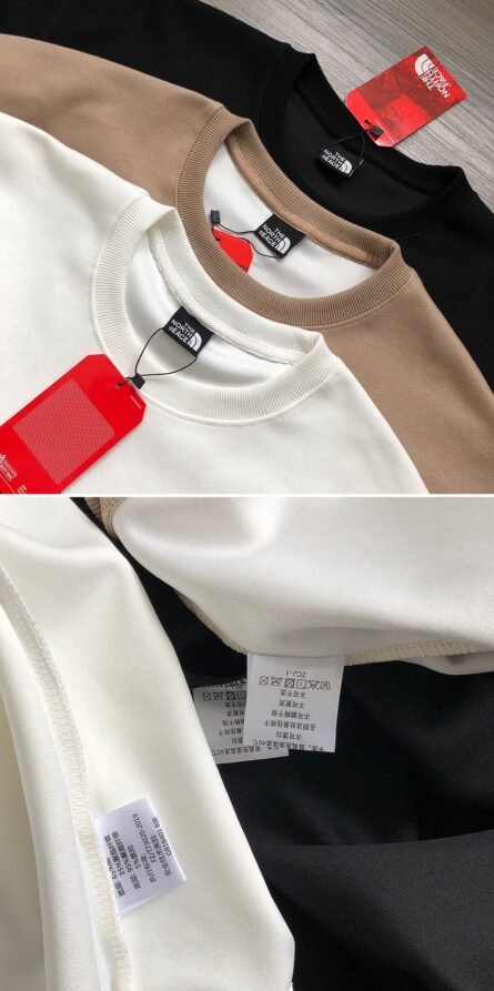 TNF｜The North Face Men's and Women's Crew Neck Sweatshirt with Square Mountain Print. - 图片 9