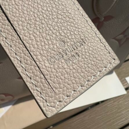 LV onthego Medium Handbag - 图片 9