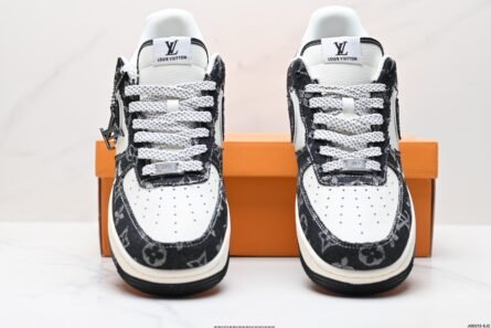 Corporate NIKE AIR FORCE 1'07 LV8 - 图片 6