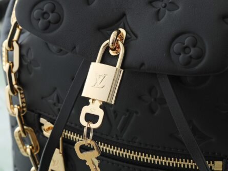Black Full Leather Embossed Shoulder Bag COUSSIN BACKPACK Small Handbag - 图片 5