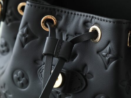 Black Full Leather Embossed Shoulder Bag COUSSIN BACKPACK Small Handbag - 图片 6
