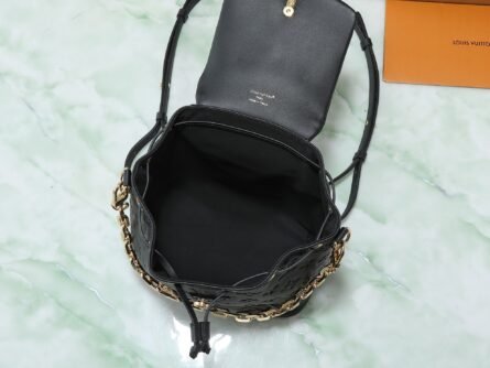 Black Full Leather Embossed Shoulder Bag COUSSIN BACKPACK Small Handbag - 图片 8