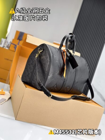 KEEPALL BANDOULIÈRE 45 TRAVEL BAG, BLACK, LARGE EMBOSSED - 图片 3