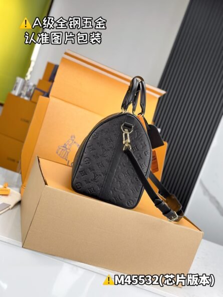 KEEPALL BANDOULIÈRE 45 TRAVEL BAG, BLACK, LARGE EMBOSSED - 图片 6