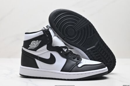Nike Nike Air Jordan 1 Retro High OG “Black/White” - 图片 4