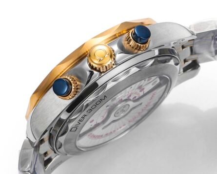 Omega's new Seamaster 300M 44mm Chronograph - 图片 6