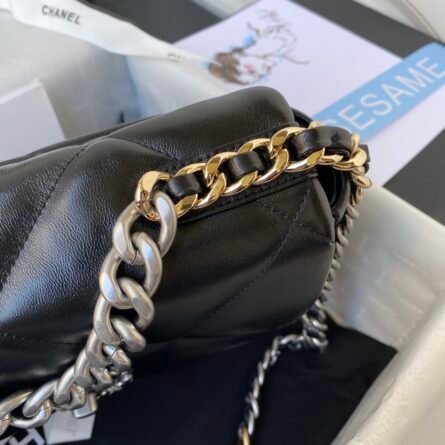Silver chain Ohanel Fall/Winter 19Bag Combining everything classic pillow bag - 图片 4