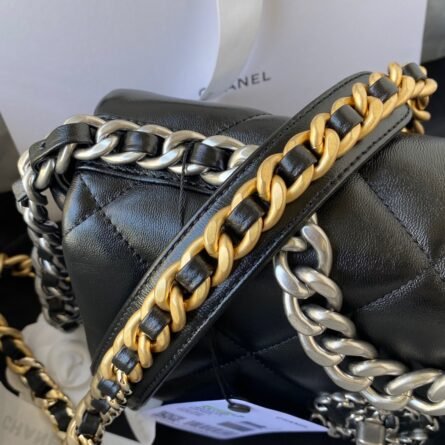 Silver chain Ohanel Fall/Winter 19Bag Combining everything classic pillow bag - 图片 7