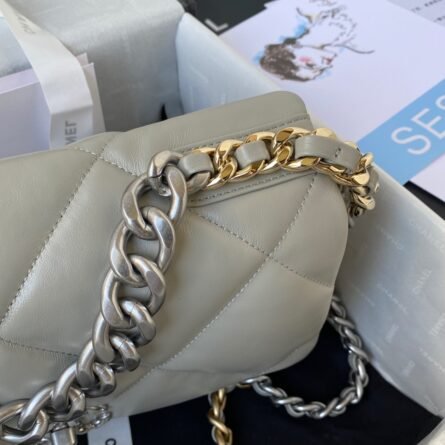 Silver chain Ohanel Fall/Winter 19Bag Combining everything classic pillow bag - 图片 4