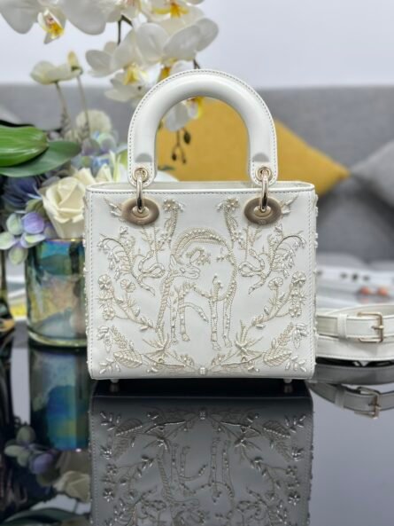 Lady Dior four-panel embroidered unicorn beadwork with lambskin lining - 图片 3