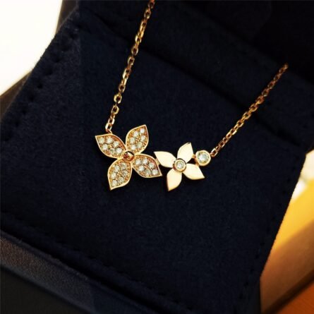New Double Flower Necklace Monogr@m Flower Flower. - 图片 3