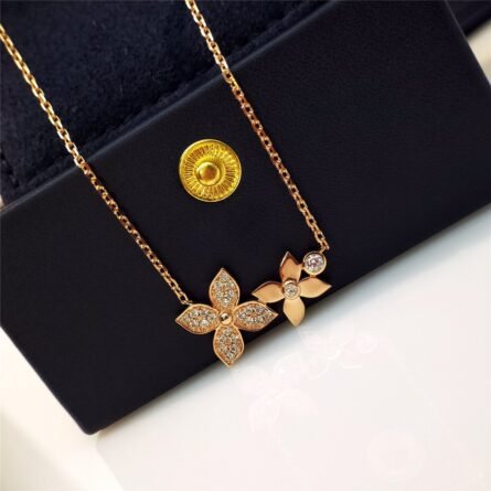 New Double Flower Necklace Monogr@m Flower Flower. - 图片 6