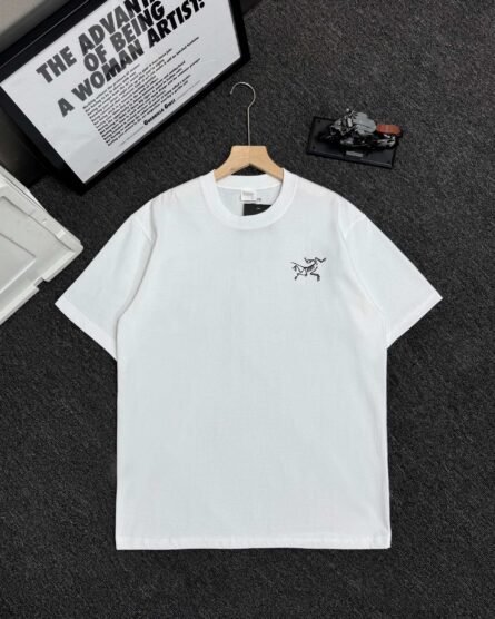 2025s spring new Arc'teryx young fashion short-sleeved - 图片 7