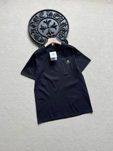 The KAILAS Versatile Outdoor T-Shirt blends practical design - 图片 5