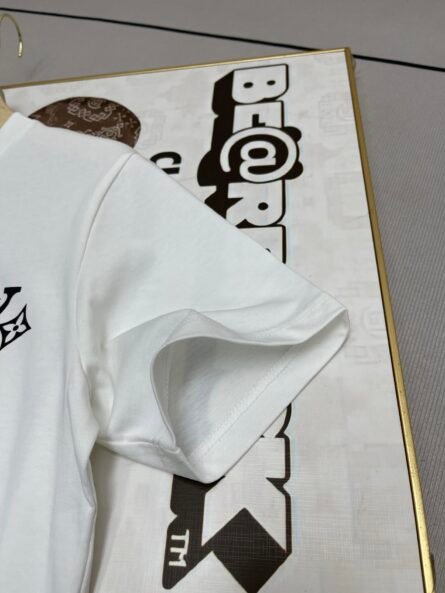 Louis Vuitton- New Painted Graffiti Logo Round - 图片 7