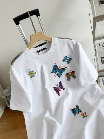 Louis Vuitton 1V 25SS Butterfly Embroidered Short Sleeve T-Shirt Couple's Style - 图片 12