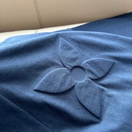 Louis Vuitton Donkey 1v Classic Seal Embossed Pattern Round Neck - 图片 16